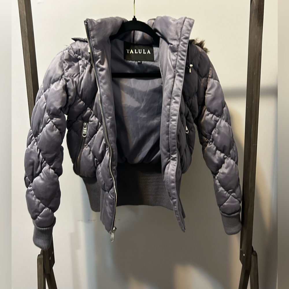 Vintage 2000’s Aritzia Talula Puffer